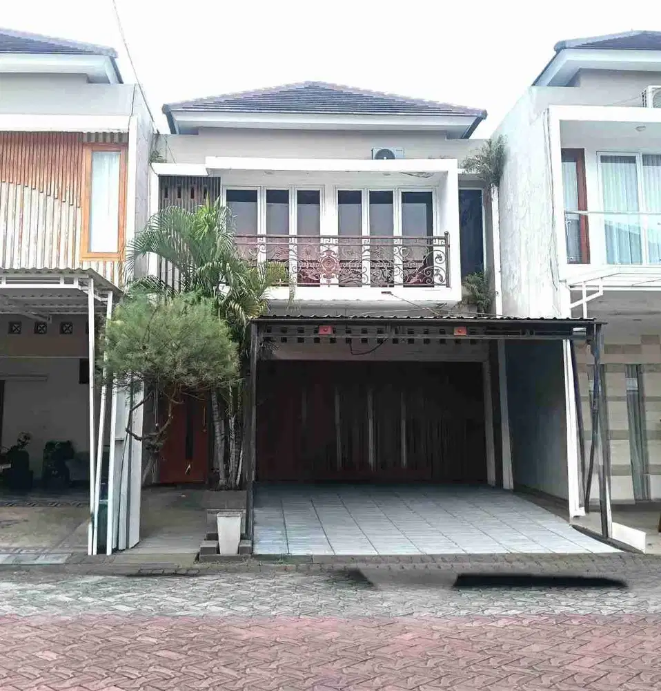 Rumah Bagus Murah 2Lt di Cluster Elite Tepi Jln Mangesti Gentan