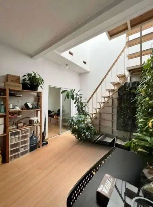 Rumah 2 Lantai Full Renovasi Murah Cluster The River Dekat Stasiun Parung Panjang Bogor KKXA