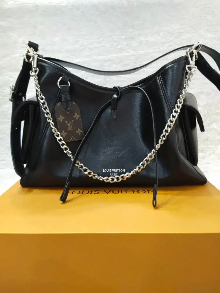 Luxury LOUIS VUITTON bags sangat stylish dan high fashion