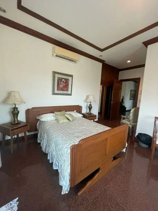 Rumah Perpaduan Jawa Bali Classic di Kemang Jakarta Selatan