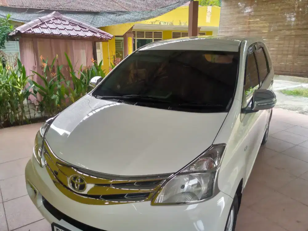 Di jual mobil Avanza terawat