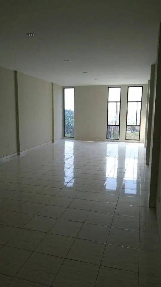 Ruko Gandeng 4 Lantai Siap Huni Harga di Bawah Pasaran di Ciledug Raya