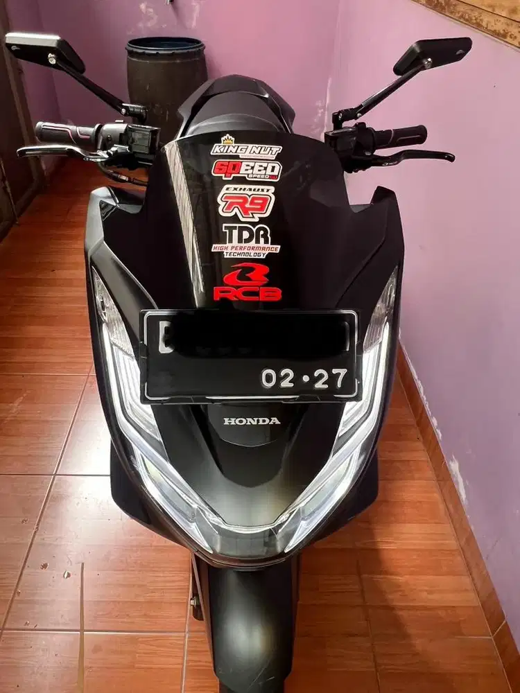 JUAL PCX 160 2022 SHOCKBREAKER RCB, KENALPOT ORY R9 BAUT TITANIUM, CVT