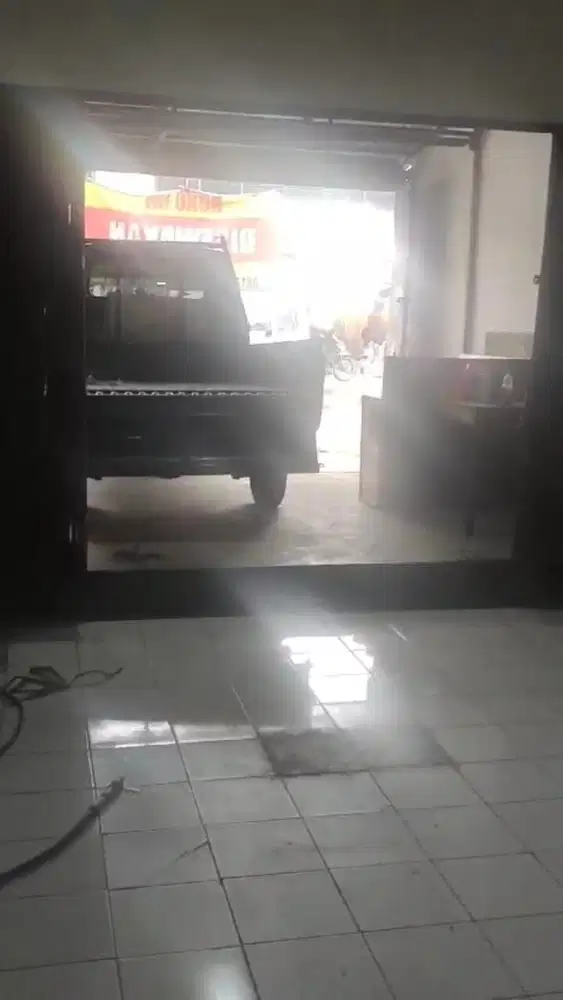 Ruko di Jalan Raya Serpong Deket Pasar Serpong dan Stasiun