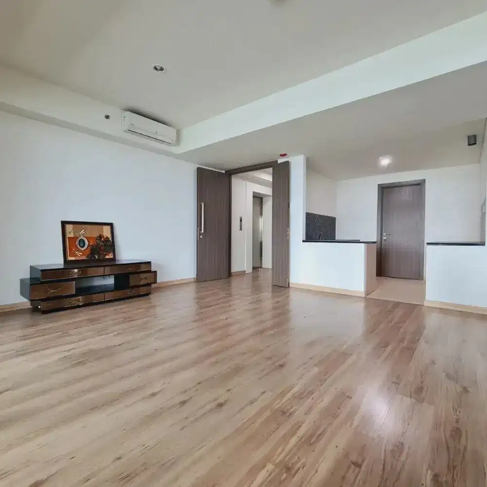 Apartemen 4 BR di St Moritz New Ambassador Tower