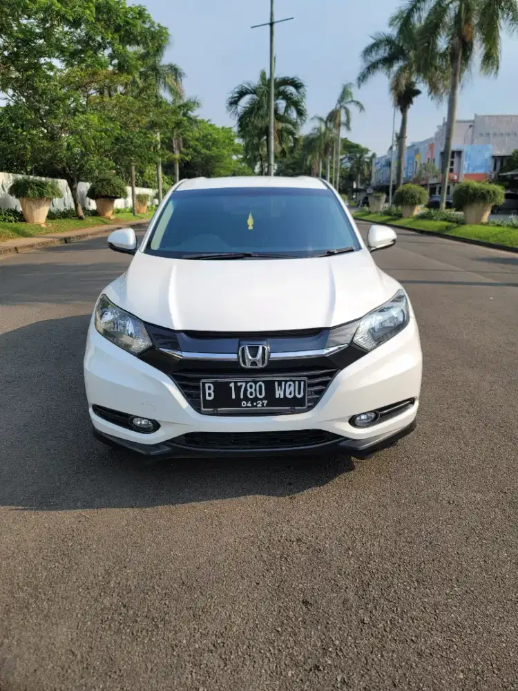 MURAH AJA HONDA HRV E MATIC AT TAHUN 2017 PUTIH