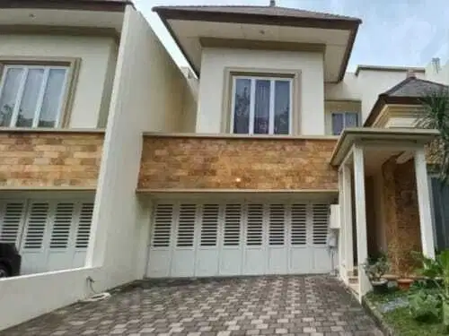 Rumah Mewah di Pejaten Jakarta Selatan Ada Swimming Pool