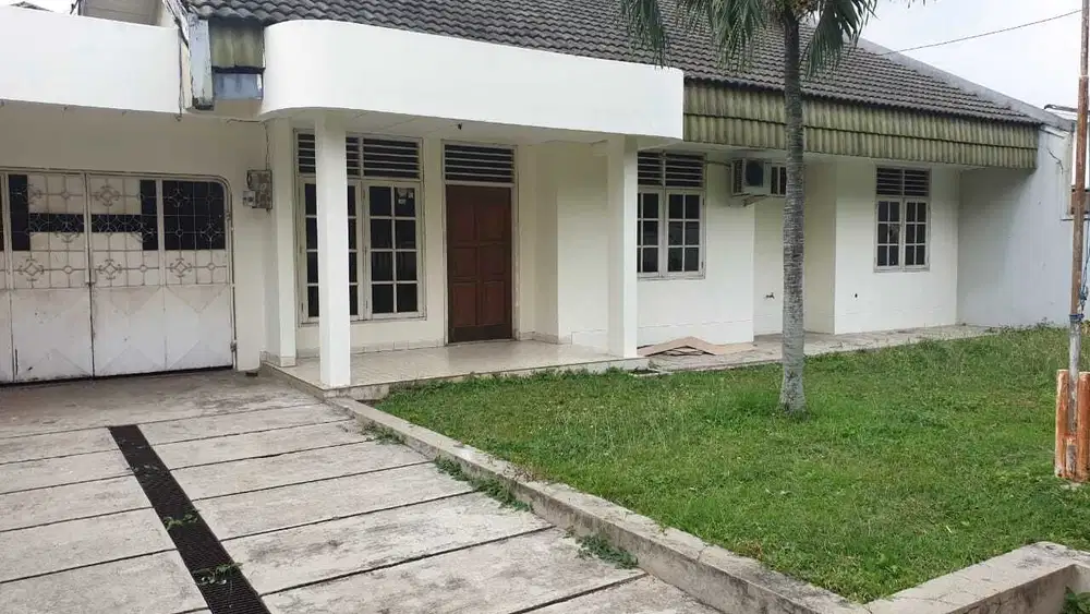 Rumah di Pangkalan Jati Cinere Luas 480m