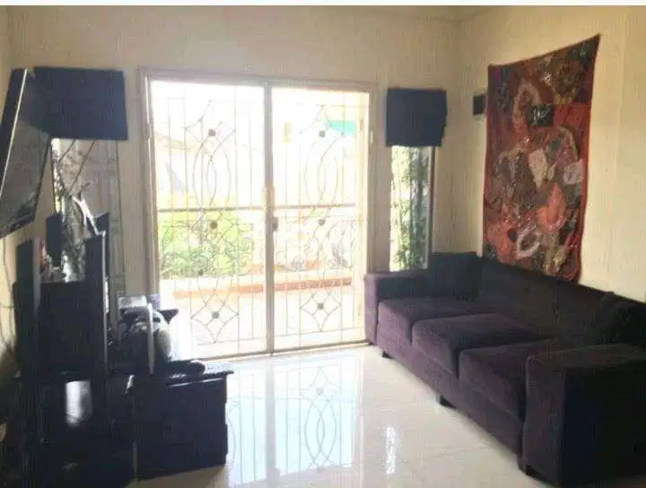 Rumah 3 Lantai di Jl Damai Pejaten Luas 92m