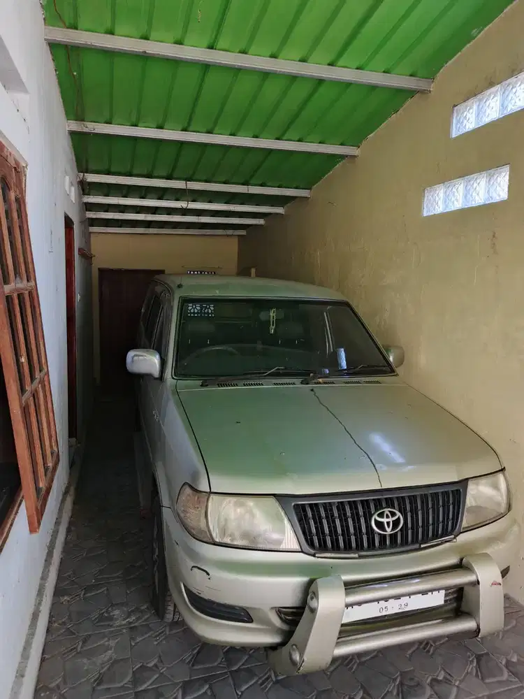 DiJUAL MOBIL TOYOTA KIJANG