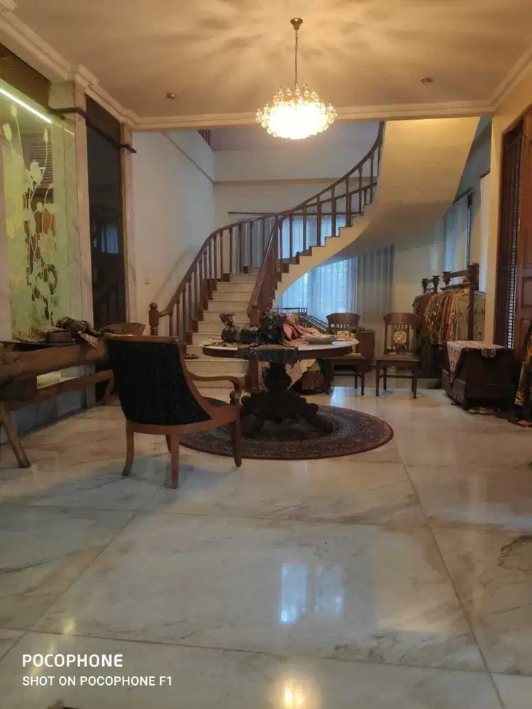 Rumah di Jl Ahmad Dahlan Kebayoran Baru Luas 543m