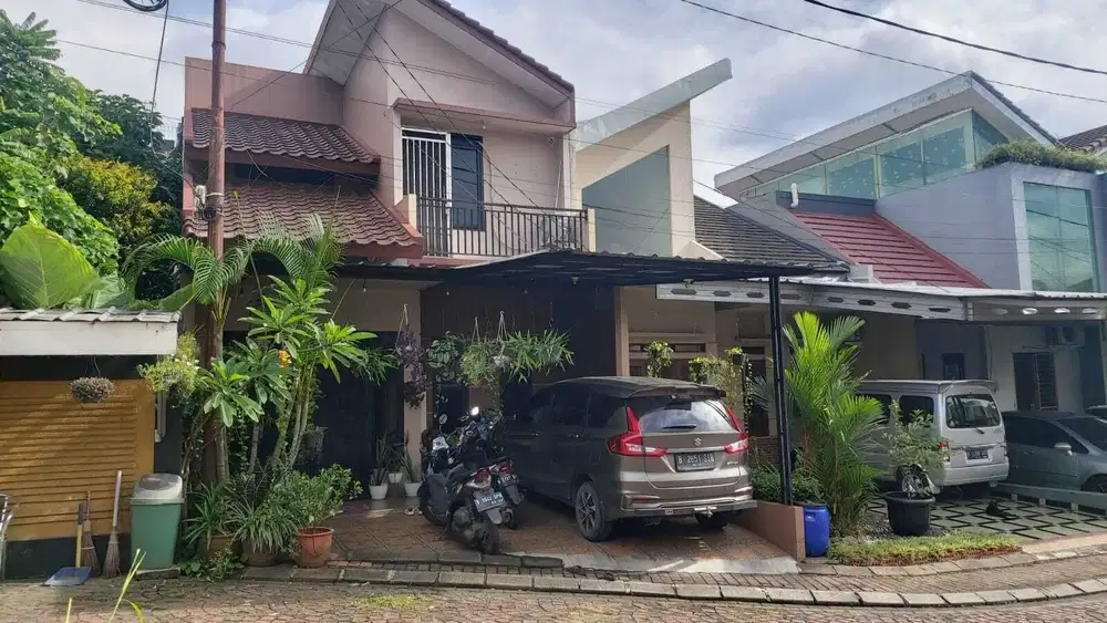 Rumah Siap Huni 2 Lantai di Gallery Residence Lenteng Agung