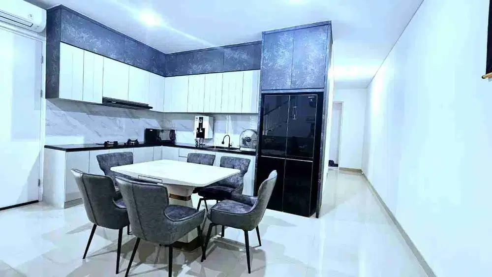 Rumah Cakep Full Furnished Cluster Alma Montana Village