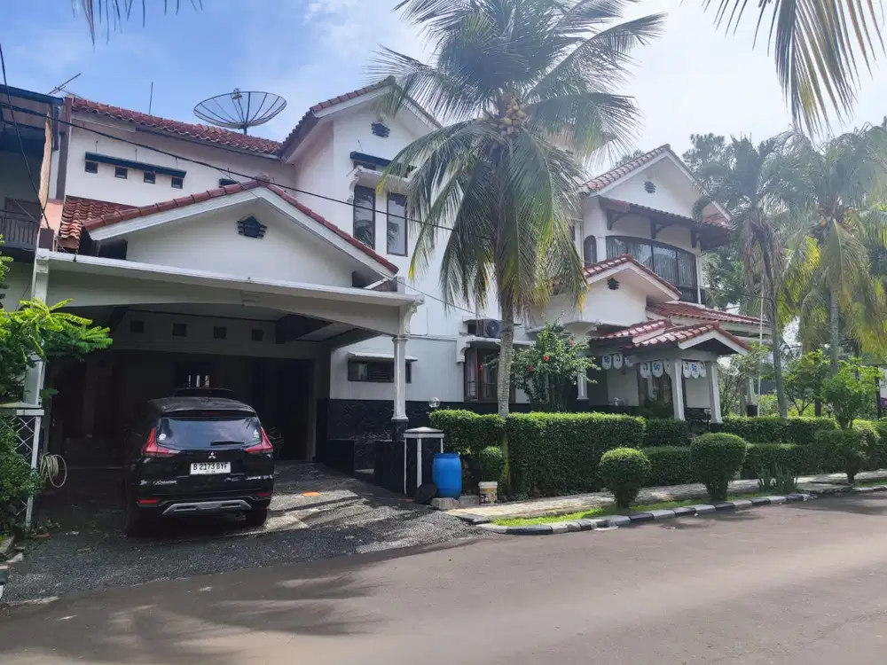 Rumah 2 lantai di Depok siap pakai Pesona Khayangan, Jawa Barat