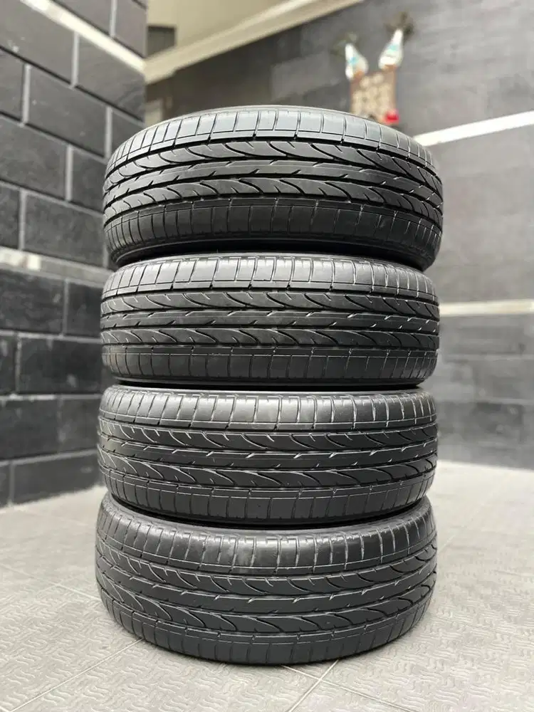 215 60 17 Bridgestone Alenza 001A Venturer Zenix Reborn HR-V Juke R17