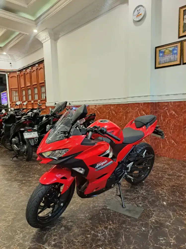 HUB KOM DP 500 RB NINJA 250 FI 2023 MOTOR GRES KAYA BARU KM LOW