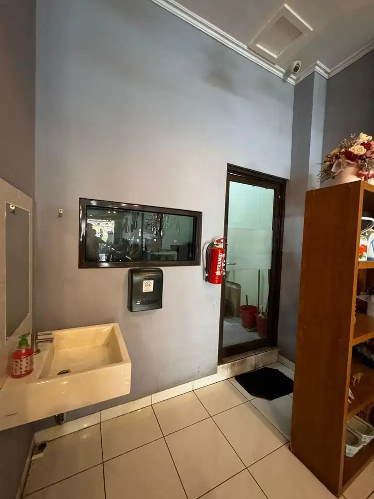 Ruko Golden Boulevard BSD 3 Lantai Siap Pakai