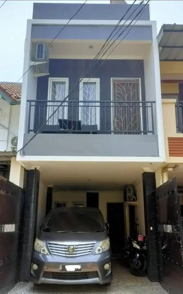 DIJUAL RUMAH FULL FURNISHED MODERN MINIMALIS JAKARTA BARAT