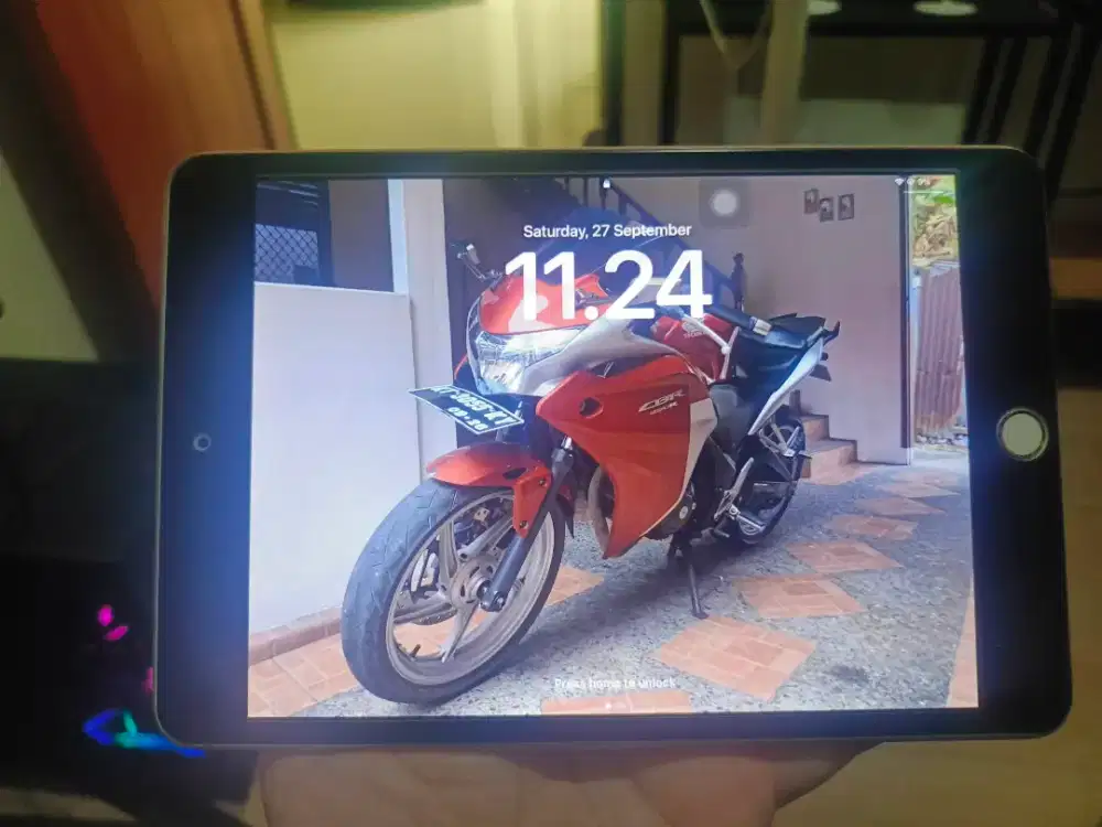 Jual/TT ipad mini gen 5 64gb gold wifi only siap pake