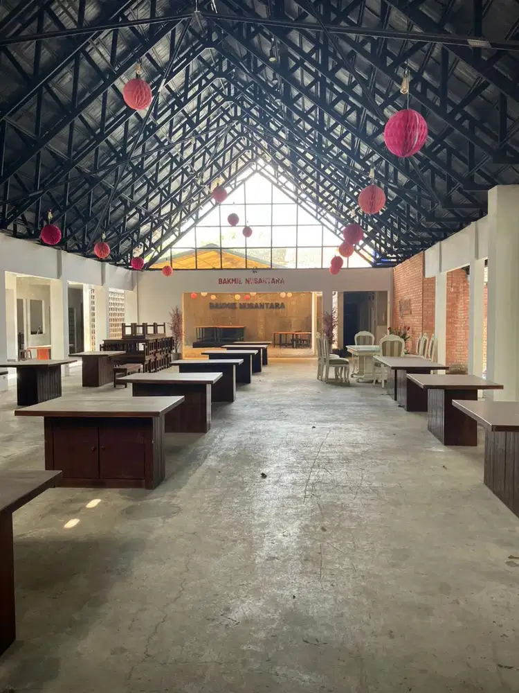 Disewakan Ruang Usaha Bagus Strategis Pusat Kota di Jl. Naripan No. 30