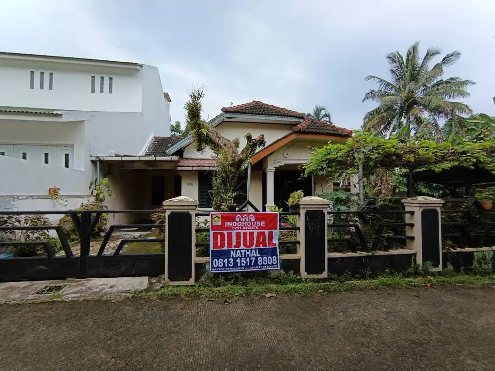 Rumah + Tanah dengan Lokasi Strategis (Dapat dibeli secara terpisah)