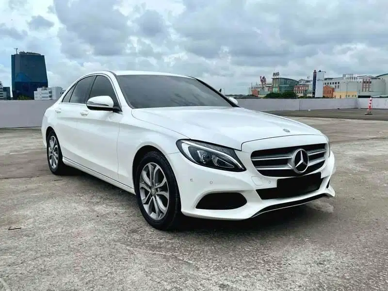 Mercy C200 AVG Th 2016 W205 White