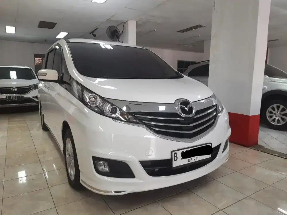 Mazda Biante Skyactive 2014