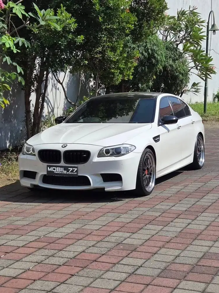 BMW M5 (CBU) 4.4 2012 (ODO 15RB)