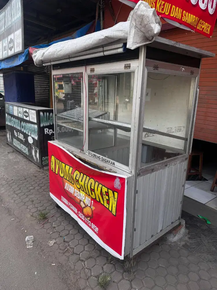 Gerobak bekas chicken masi oke