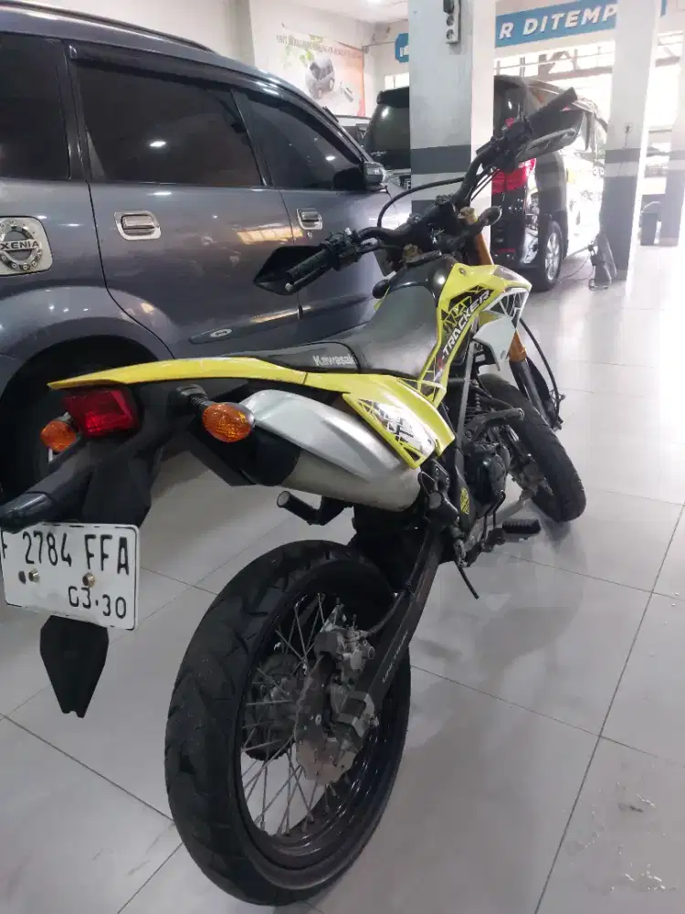 DTRACKER 150 R DP OBRAL 1 JUTA
