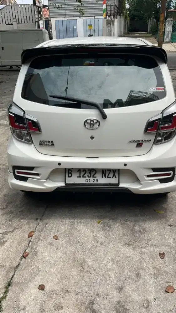 DIJUAL CEPAT – TOYOTA AGYA GR SPORT A/T 2022/2023