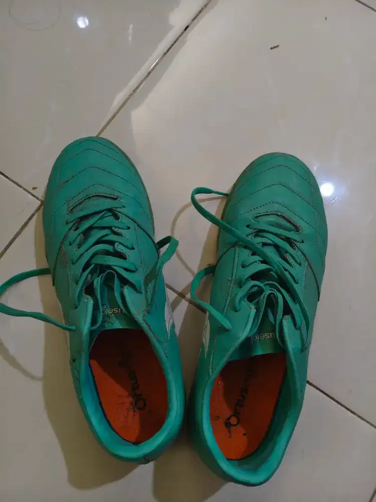Jual cepat sepatu futsal ortus