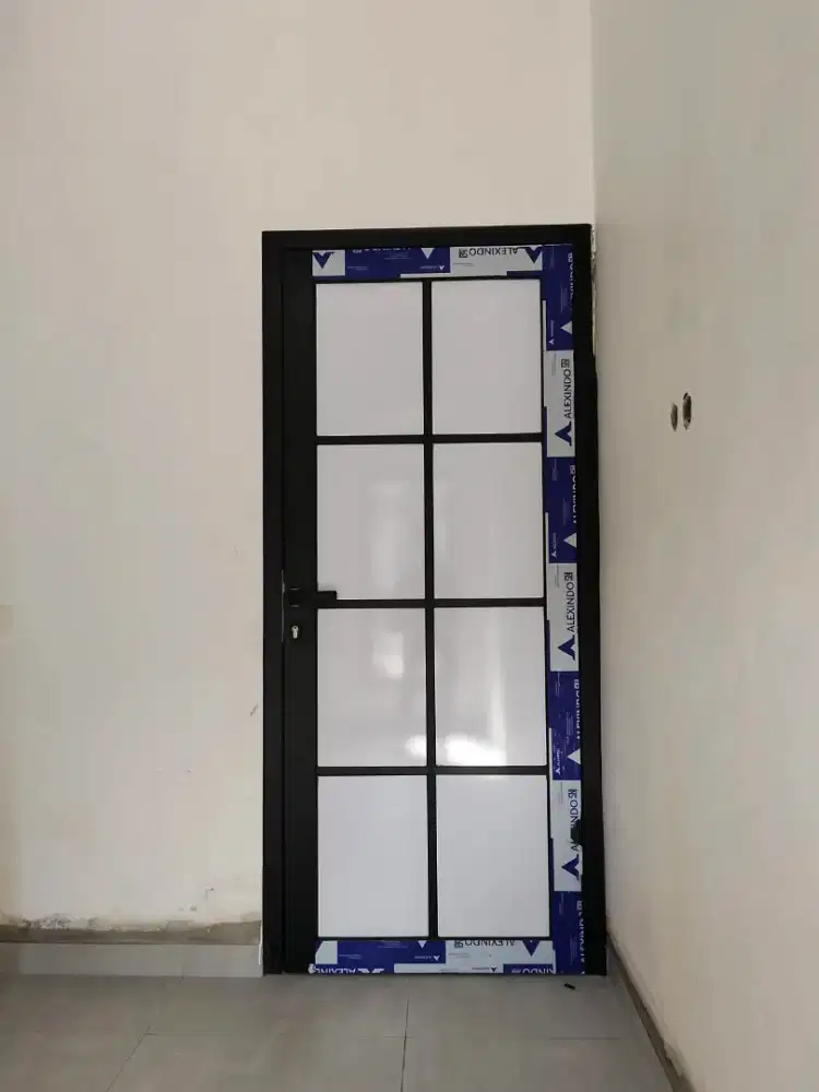 Pintu aluminium ornamen + sanblas