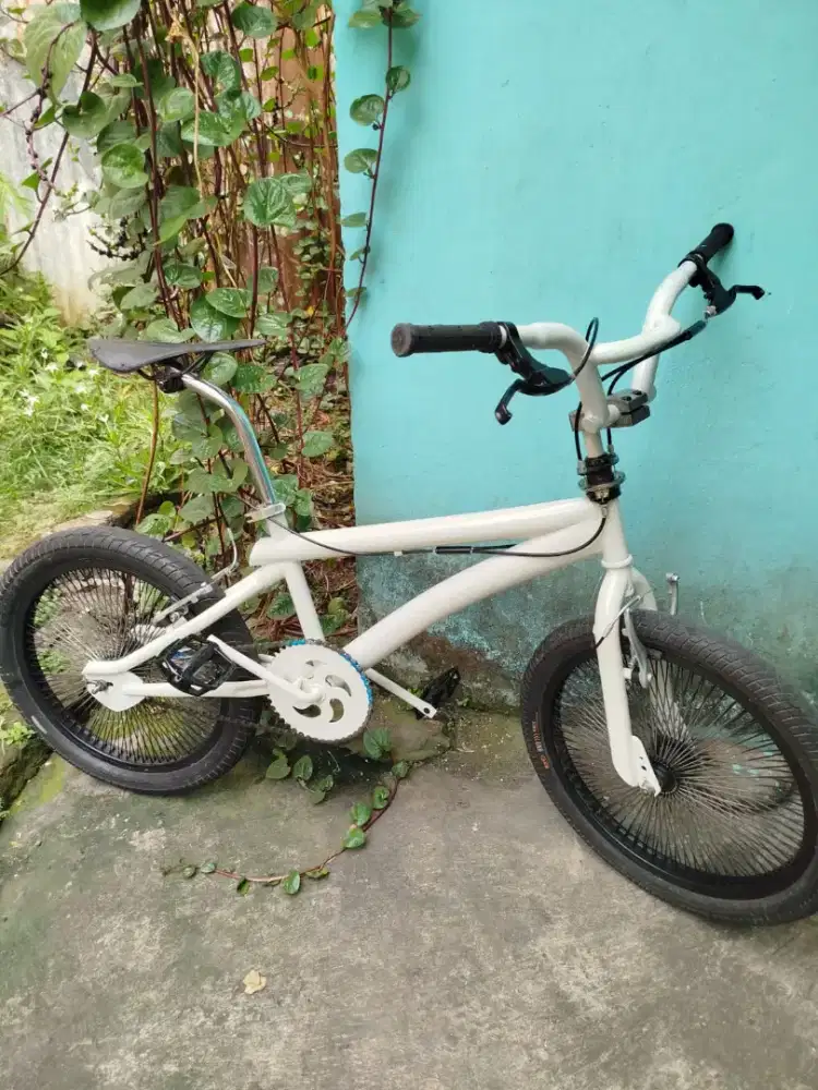 Bmx gt by united freestyle ada no serinya kolaksian
