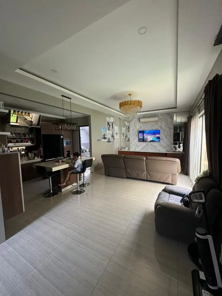 Rumah di Griya Loka Dalam Cluster Bagus dan Siap Huni