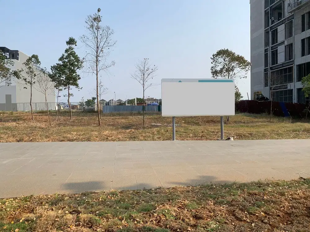 Tanah Komersial di Manhattan Avenue Pik 2