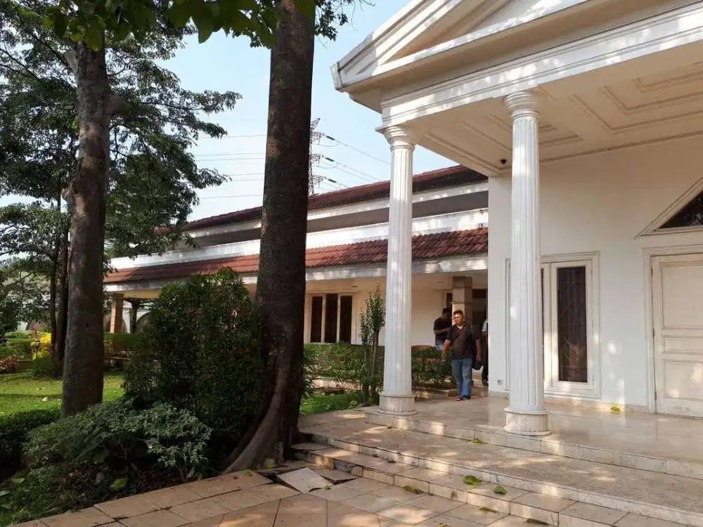 Rumah di Kemang Utara Luas 2300m