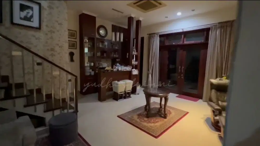 Rumah Bagus di Panglima Polim Kebayoran Baru