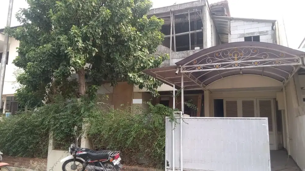 Rumah di Tanjung Barat Luas 210m