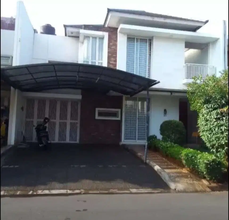 Rumah Hunian di Komplek Mewah Puri Botanical Jakarta Barat
