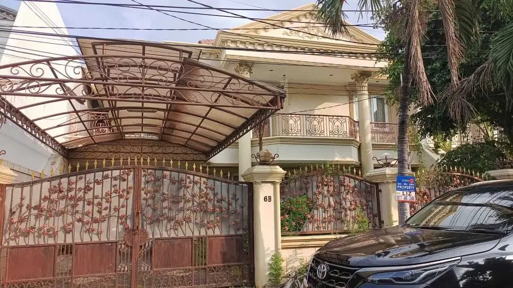 Rumah 2 Lantai Semi Furnished di Sunter Agung Tengah Jakarta Utara