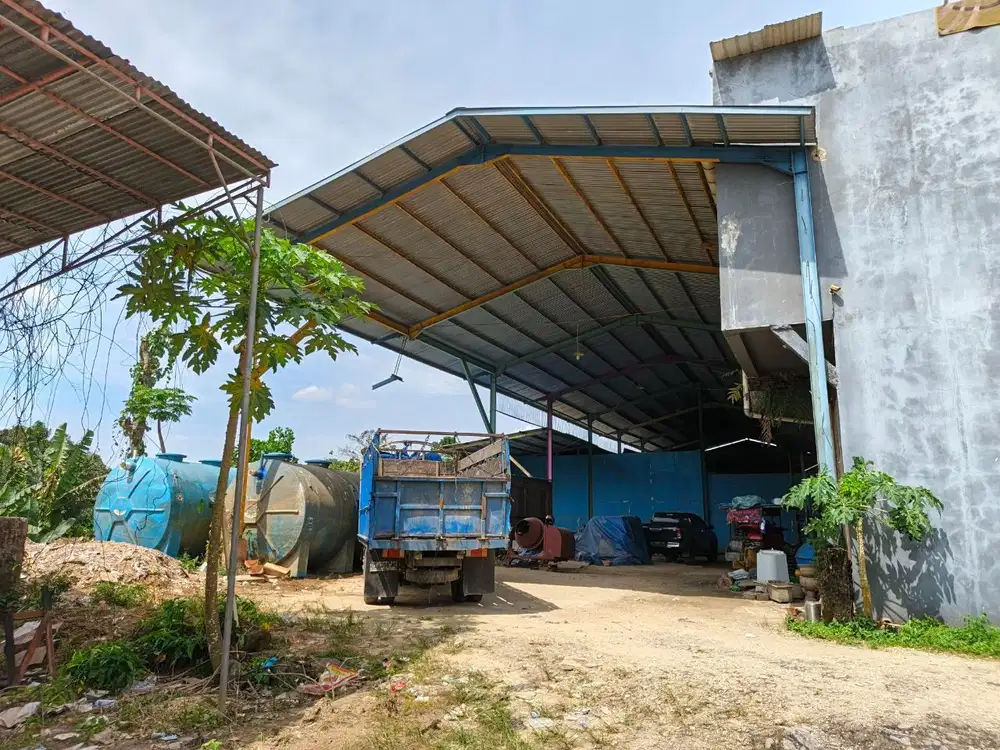 Dijual Murah Bangunan Gudang Luas 550m2 dan Ruko di Kota Kendari