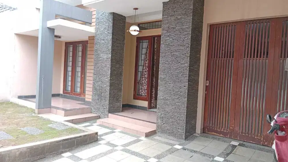 Rumah 2 Lantai Siap Huni Cidodol Kebayoran Lama