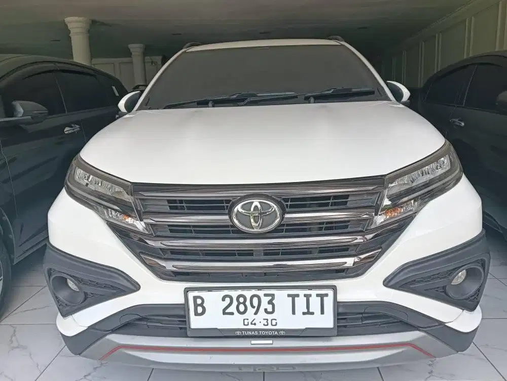 Toyota Rush S trd sportivo matic DP 2jt tahun 020
