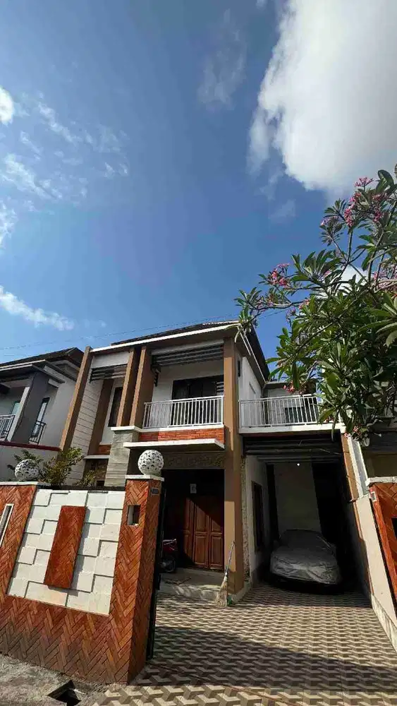 DIJUAL RUMAH MODERN DALAM PERUMAHAN RESIDENCE PAMOGAN