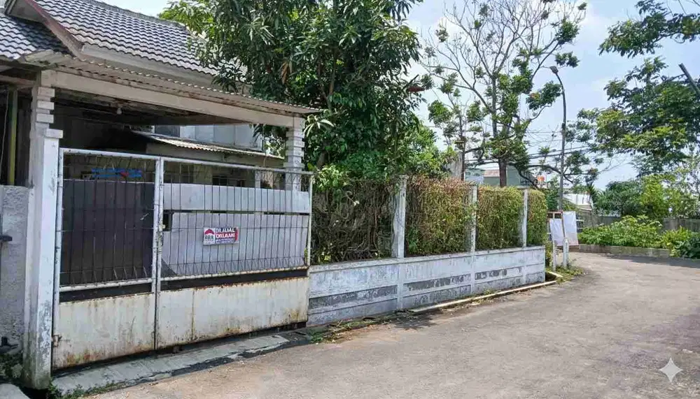 DIJUAL RUMAH YG NYAMAN UTK HUNIAN KELUARGA DIKOMPLEK GRAHA BATU KARANG CIPAMOKOLAN