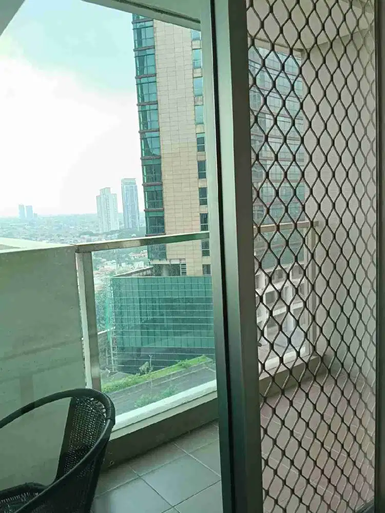 Disewakan Apartemen Kemang Village Tower Intercon Lantai 10