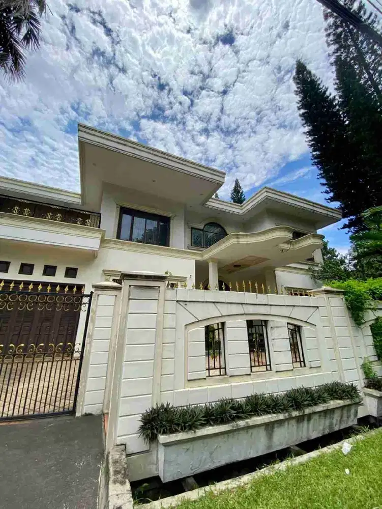 DIJUAL CEPAT RUMAH BOULEVARD VILLA MELATI MAS