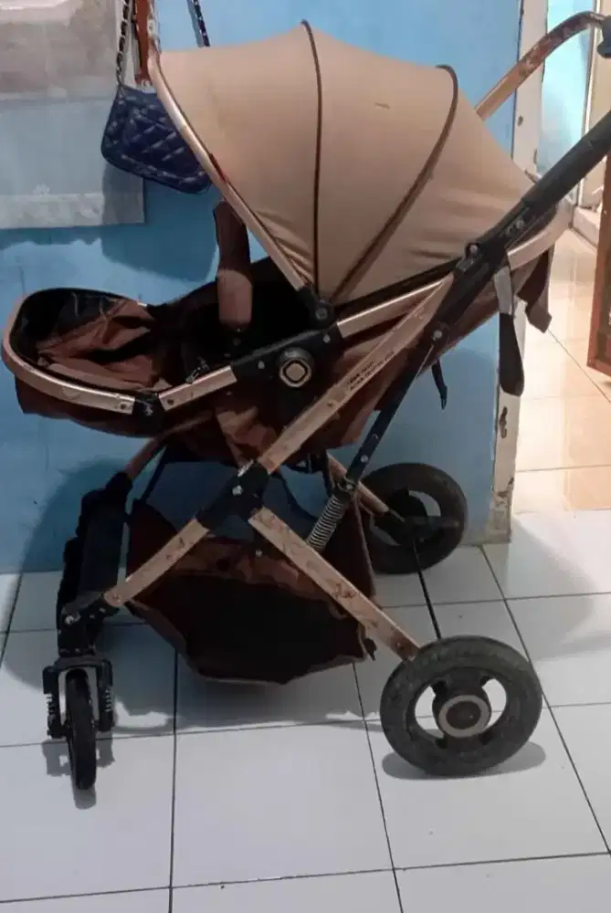 Di jual Cepat Stroller merk  Belleco