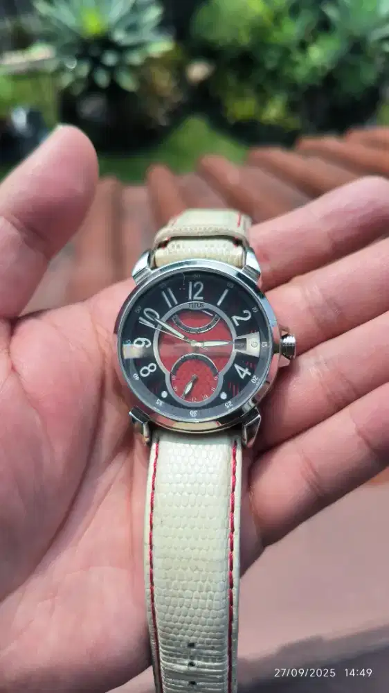 Jam Tangan TITUS
